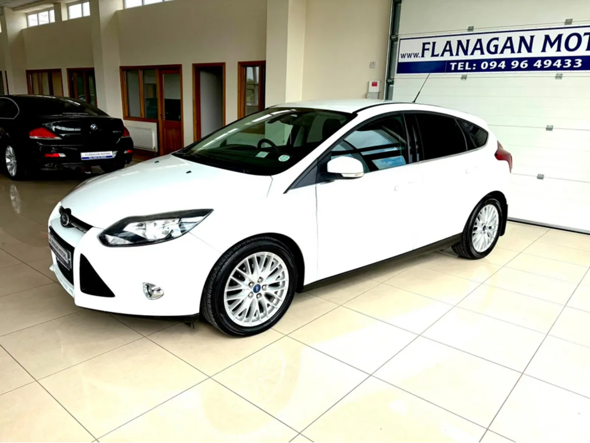 Ford Focus 1.6 TDCI ZETEC  113BHP 5DR - Image 2