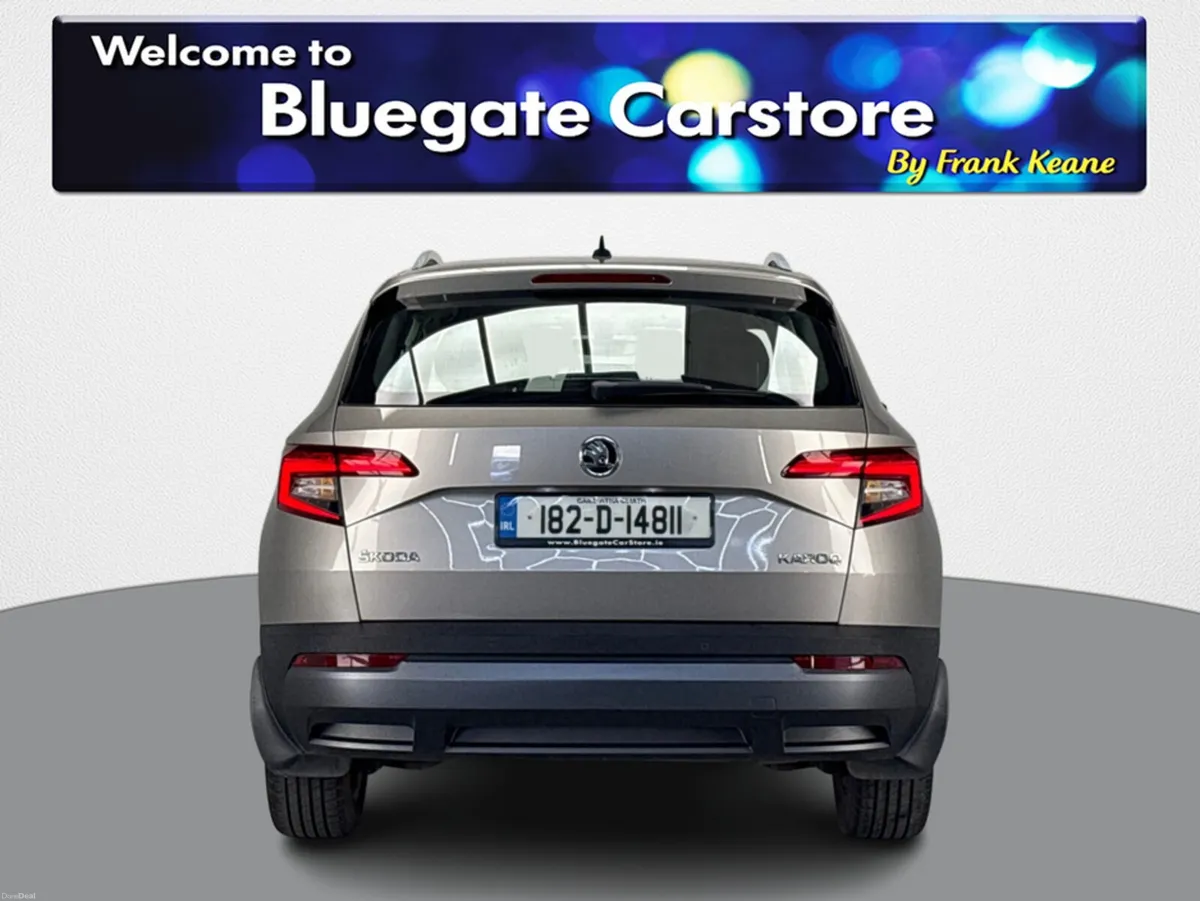 Skoda Karoq AMBITION 1.6 TDI 116HP**BLACK CLOTH IN - Image 3