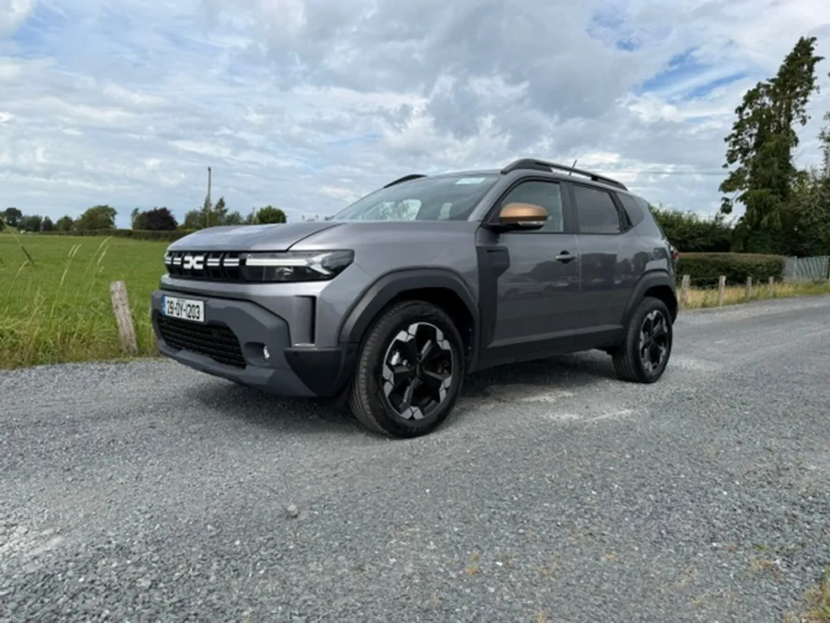Dacia Duster EXTREME TCE 130 4X2 - Image 1