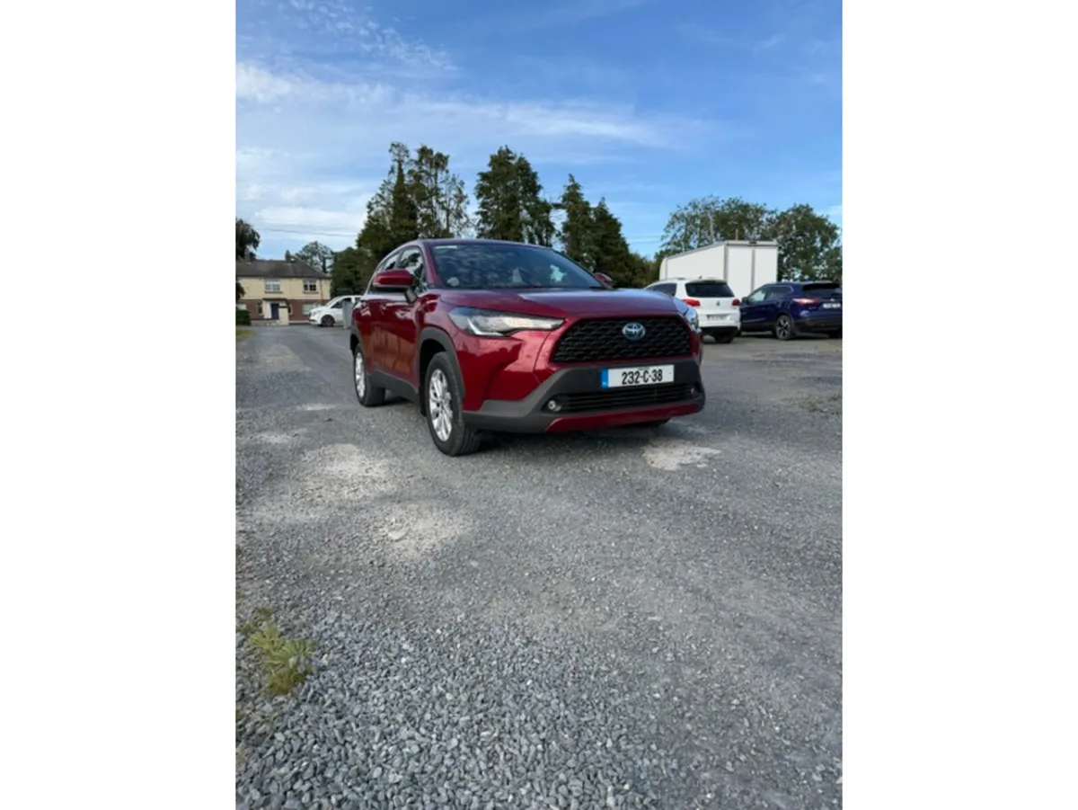 Toyota Corolla Cross LUNA 1.8 4DR AUTO - Image 2