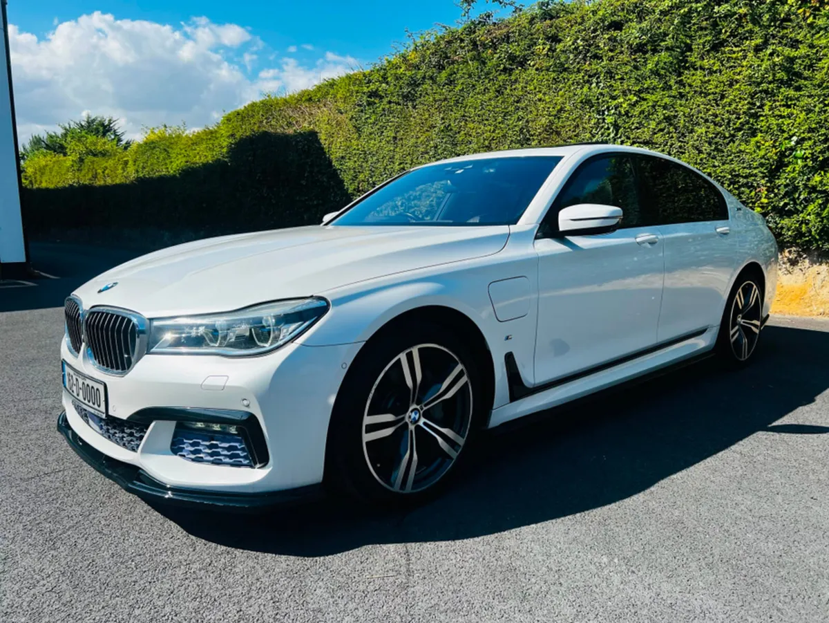BMW 7-Series 740E M-SPORT - Image 5