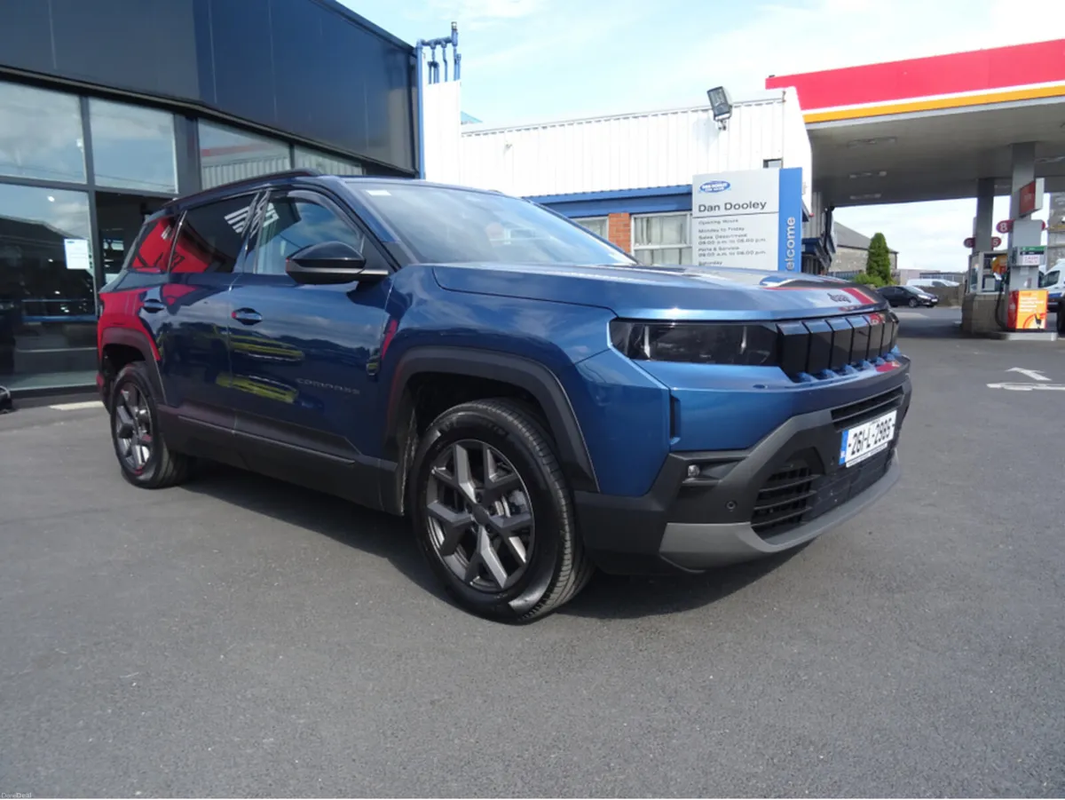 Jeep Compass FIRST EDITION 1.2 145H - Image 1