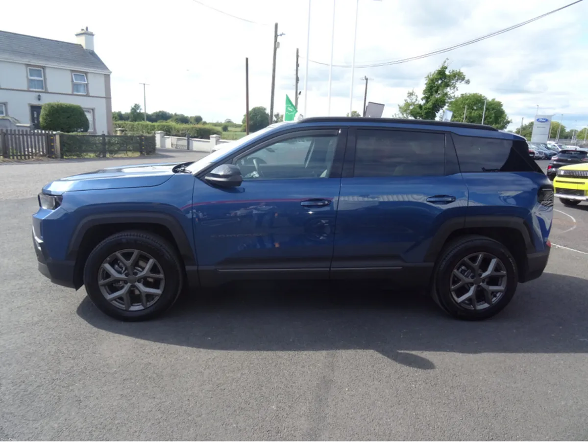 Jeep Compass FIRST EDITION 1.2 145H - Image 6