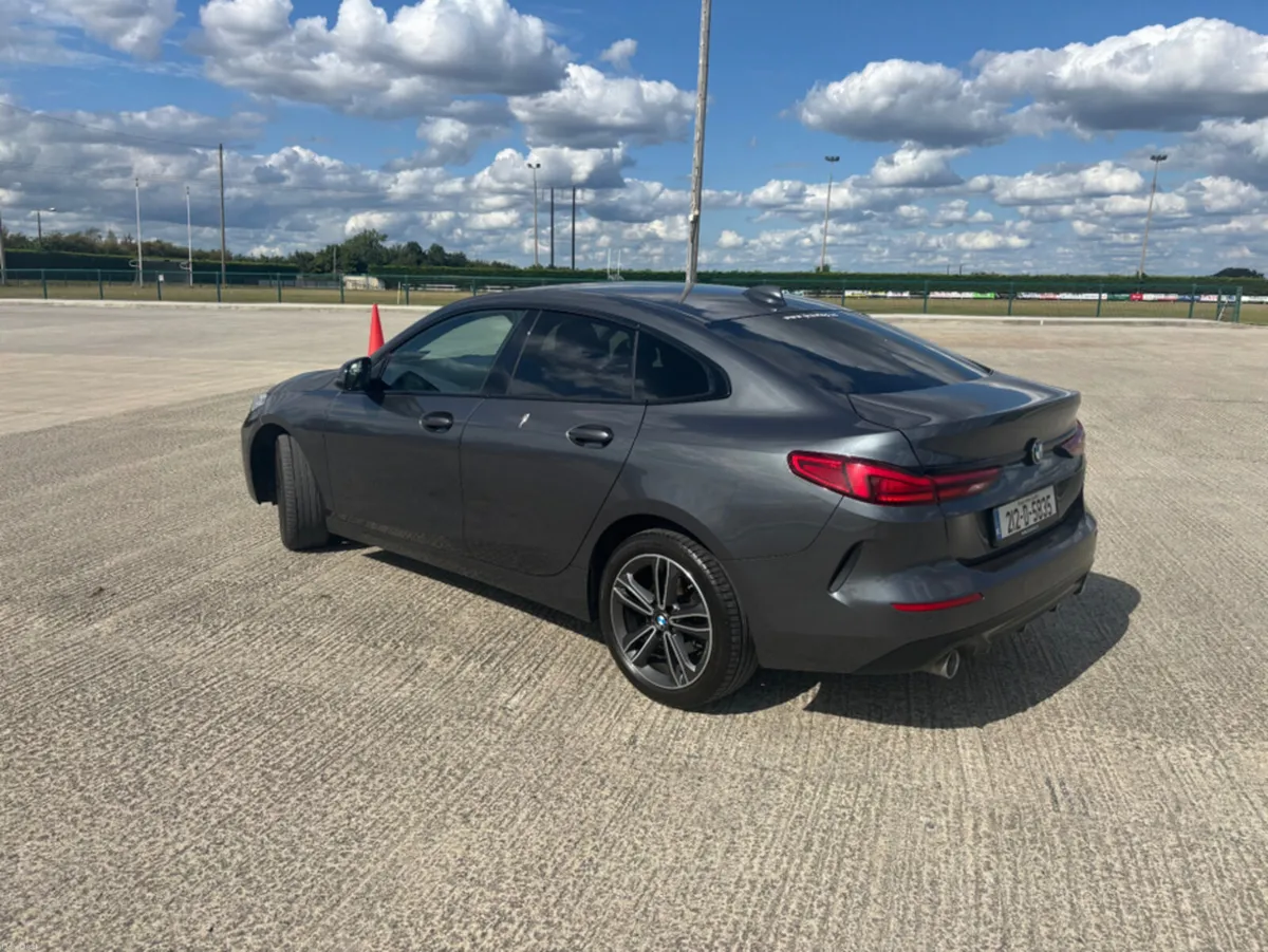 BMW 2-Series 218D 2GSD 4DR AUTO SPORT - Image 6