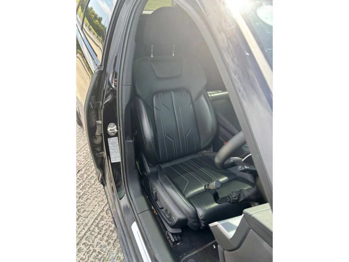 Audi A6 AVANT 40 TDI QUATTRO S LINE - Image 2