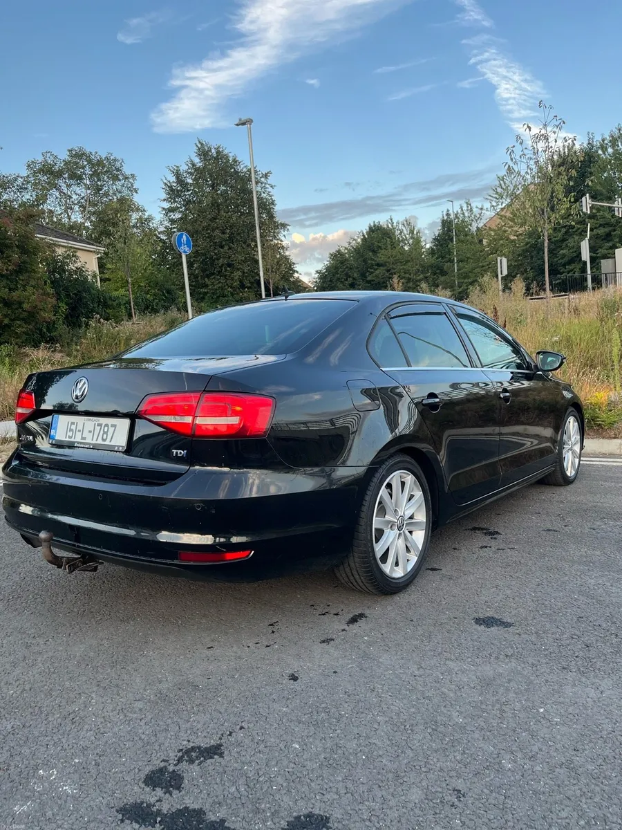 Volkswagen Jetta Highline - Image 4
