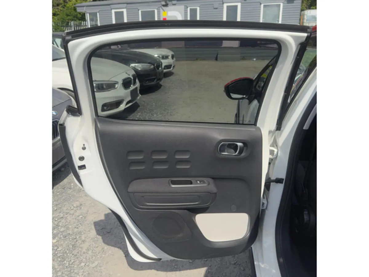 Citroen C3 SHINE 1.2L Petrol AUTOMATIC - MILEAGE ( - Image 6