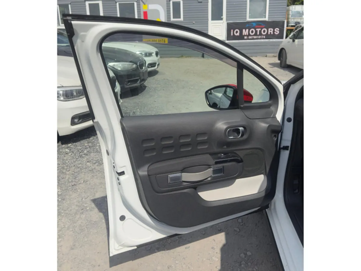 Citroen C3 SHINE 1.2L Petrol AUTOMATIC - MILEAGE ( - Image 3