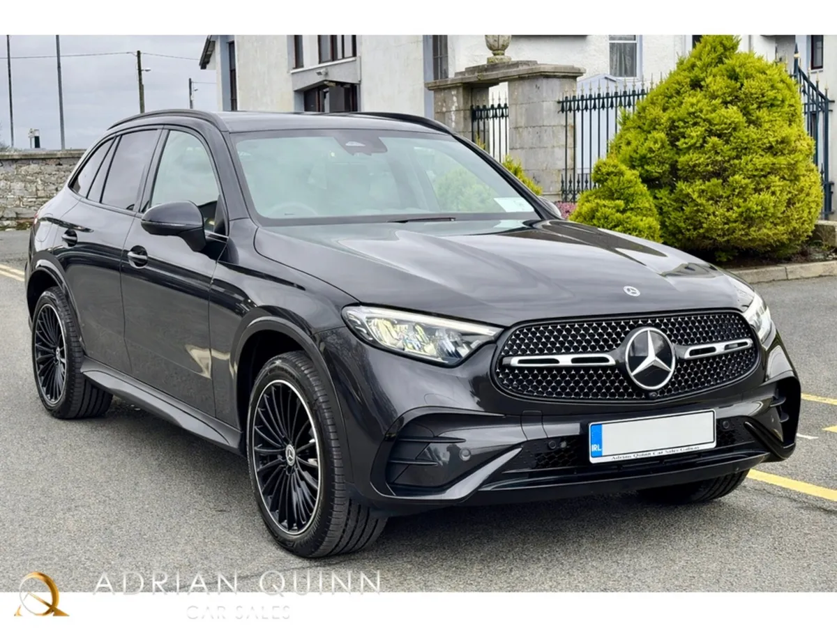 Mercedes-Benz GLC 300e URBAN EDITION 4MATIC AUTO P - Image 4