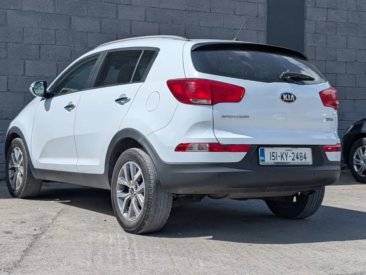 2015 KIA SPORTAGE 1.7 CRDI 2 ISG 2WD 5DR - Image 6