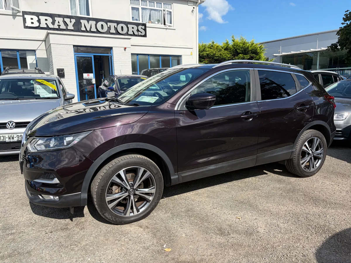 2018 NISSAN QASHQAI 1.2 PETROL N CONNECTA PAN ROOF - Image 1