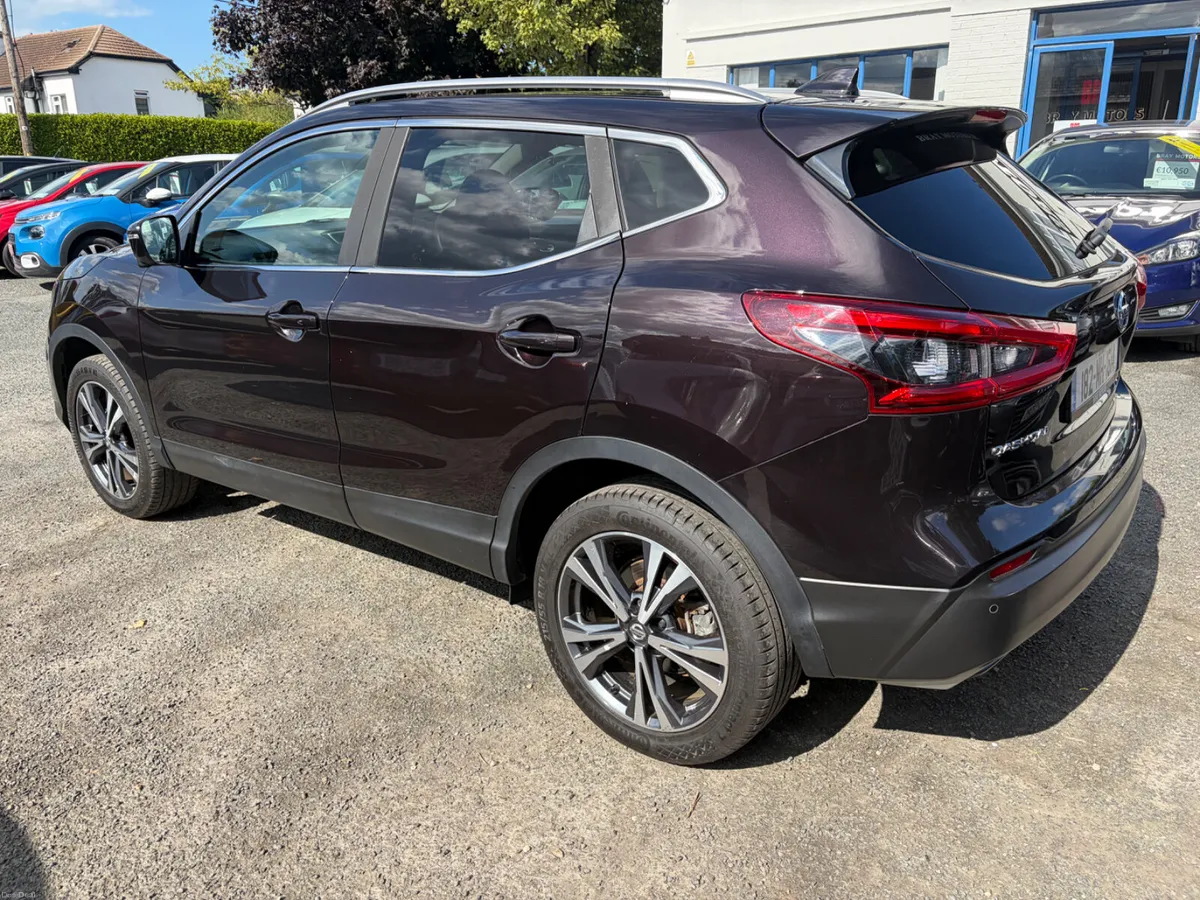 2018 NISSAN QASHQAI 1.2 PETROL N CONNECTA PAN ROOF - Image 5