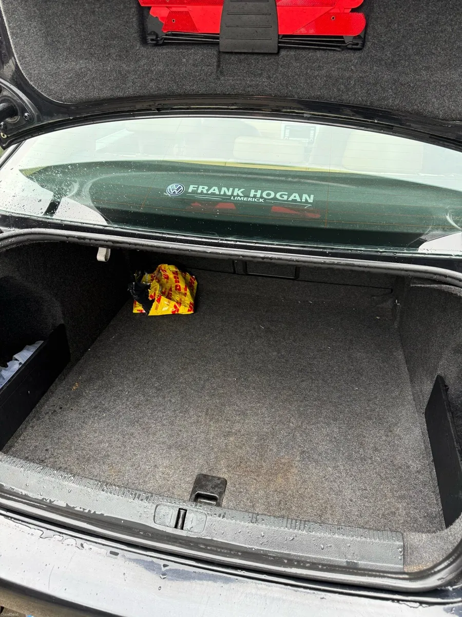 2008 VW Passat - Image 6