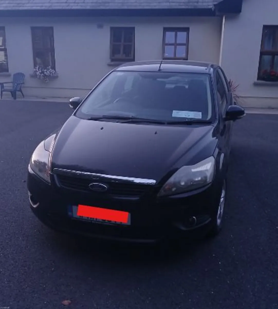 Ford Focus 2011 Zetec - Image 2