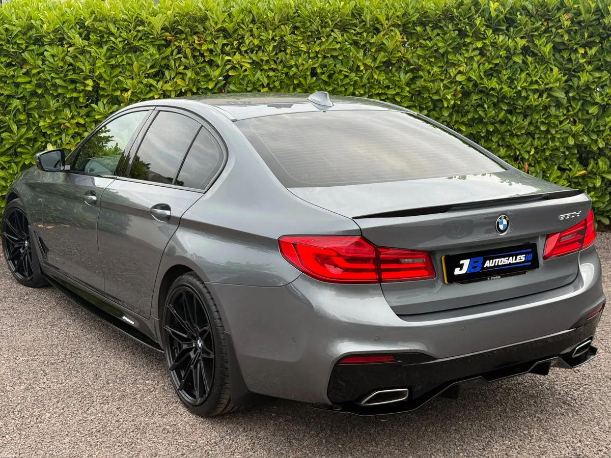 BMW G30 530D 2018 - Image 2