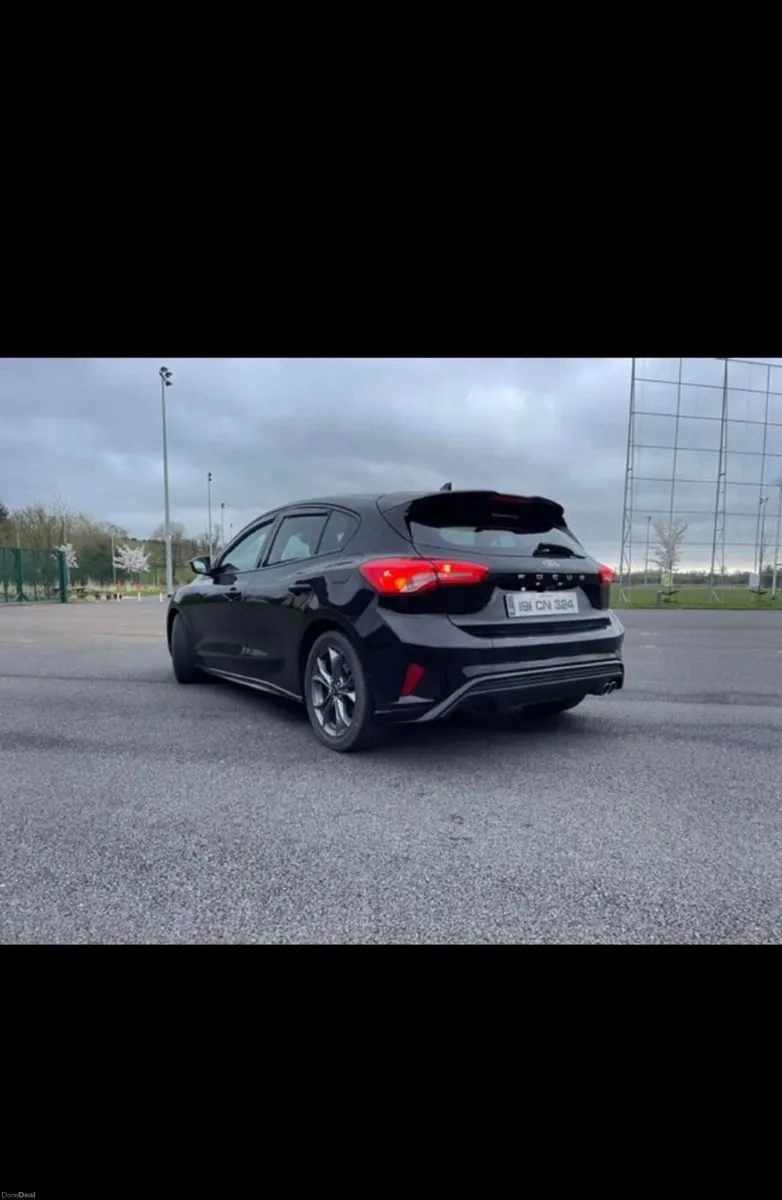 Ford Focus 2019 ST Line - Image 4