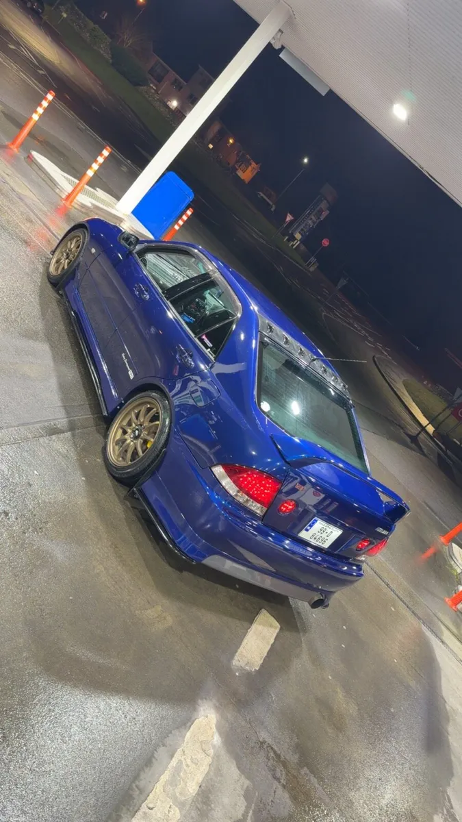 Toyota Altezza - Image 5