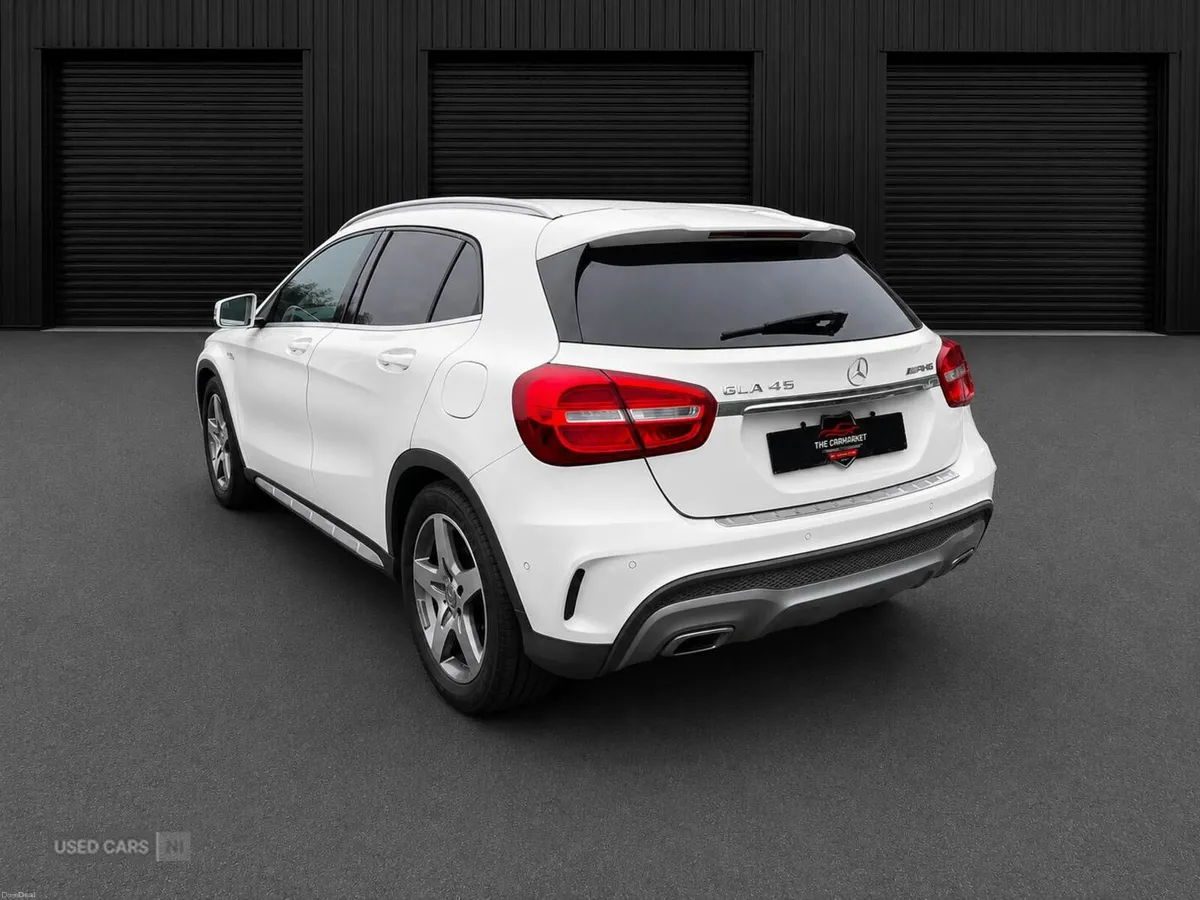 Mercedes-Benz GLA 1.6 GLA180 AMG Line Edition SUV - Image 3