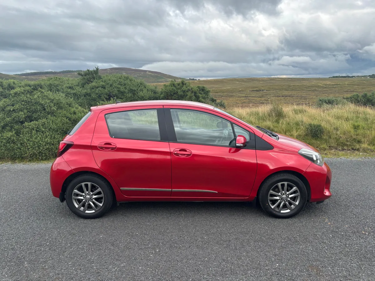 Toyota Yaris 2016 - Image 3