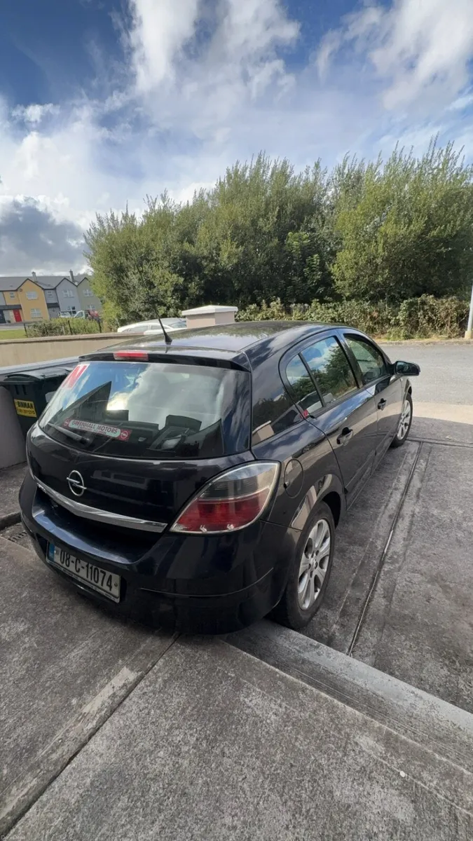 1.4 Astra 2008 - Image 1