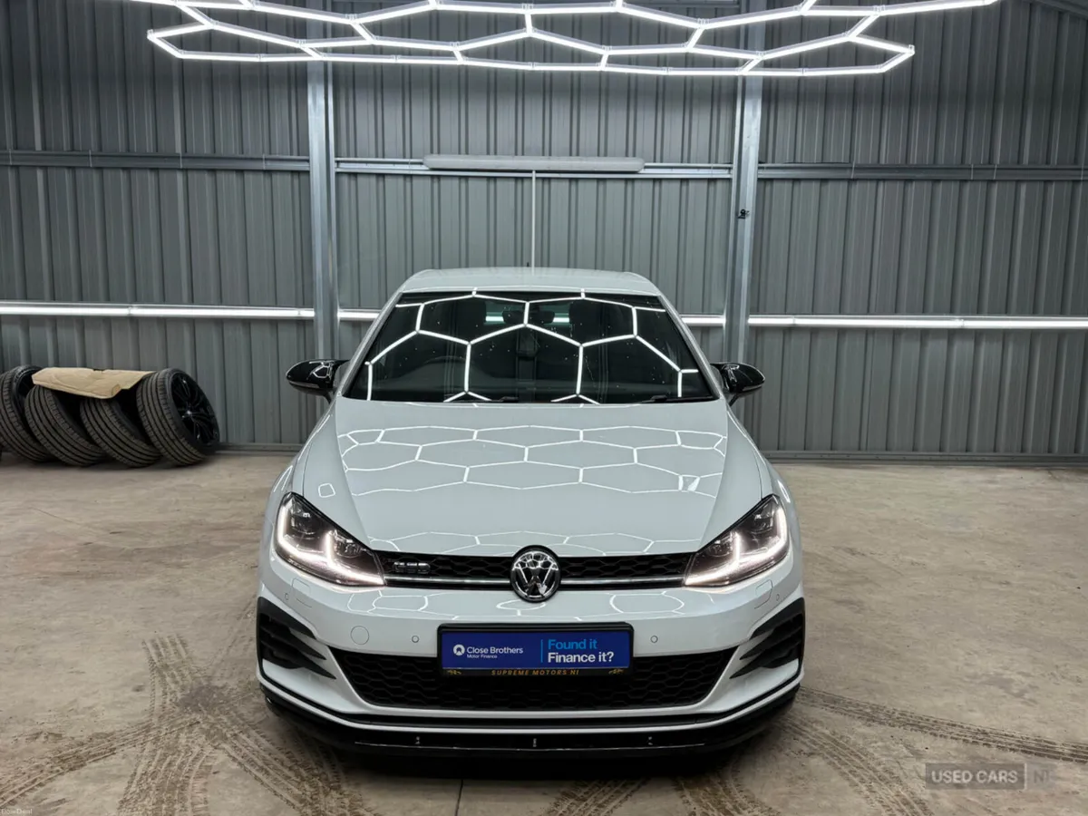 Volkswagen Golf 2017, PRICE ON IRISH PLATES - Image 2