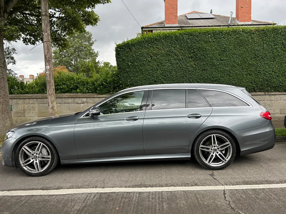 2019 MERCEDES E CLASS AMG LINE ESTATE - Image 4