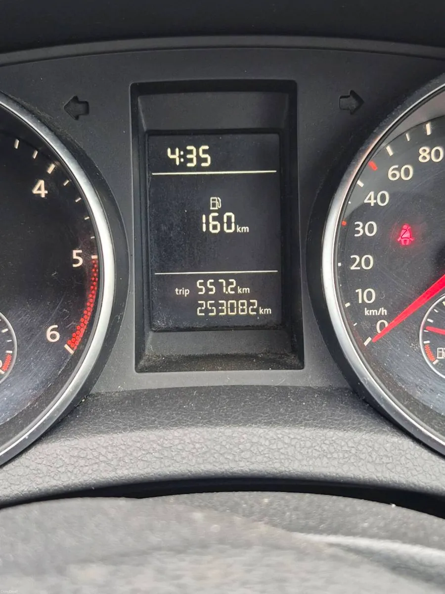 2009 Volkswagen Golf 2.0 TDI - Image 6