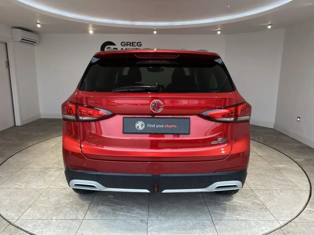 MG ZS 5DR HAT 1.5 HEV TROPHY - Image 6