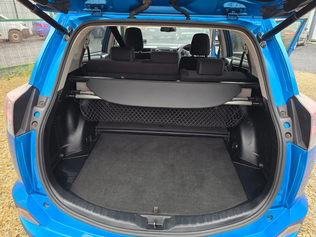 Toyota RAV4 2016 - Image 6