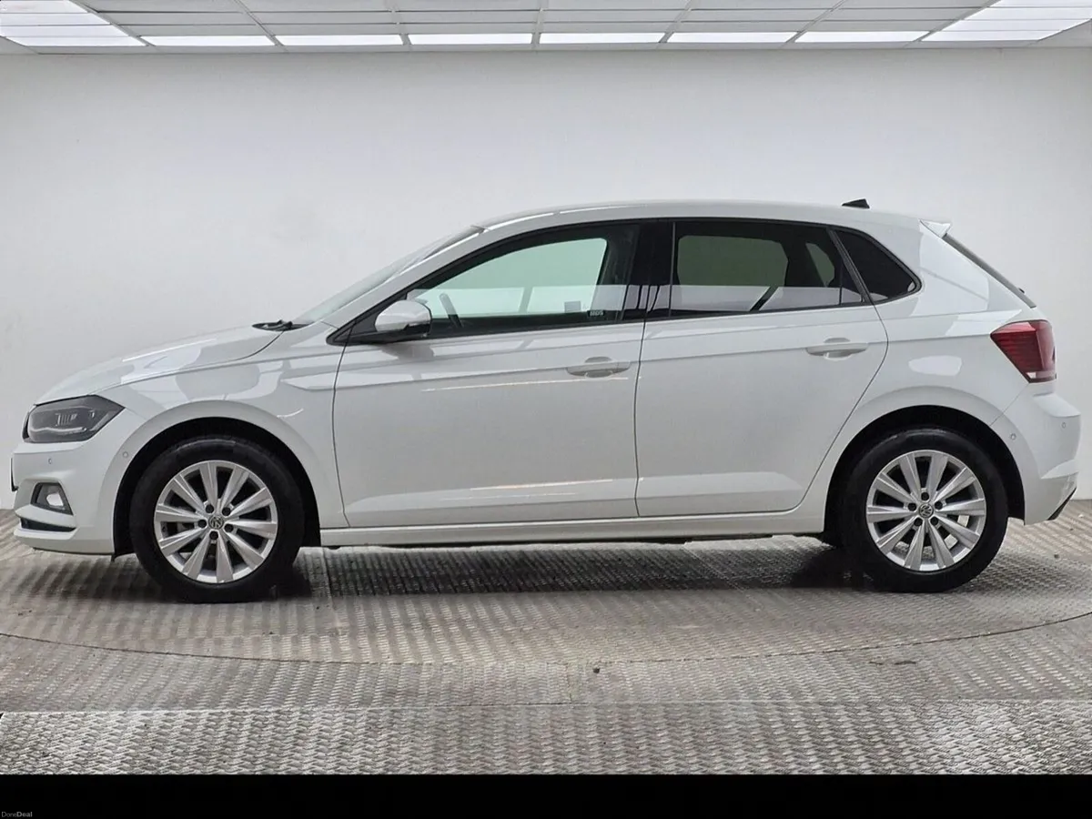 Volkswagen Polo 1.0 Highline TSI 80HP - Image 5