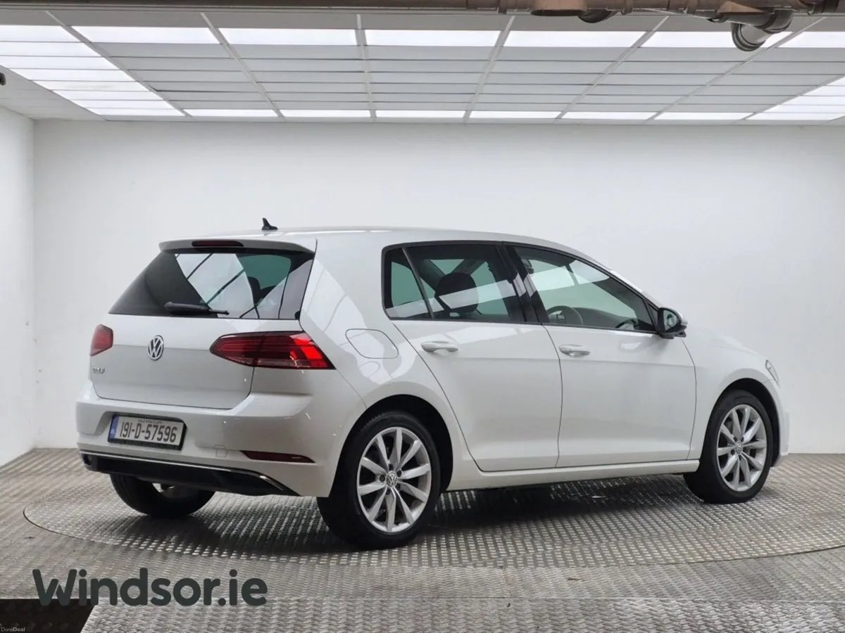 Volkswagen Golf 1.2 TSI DSG Automatic CL - Image 2