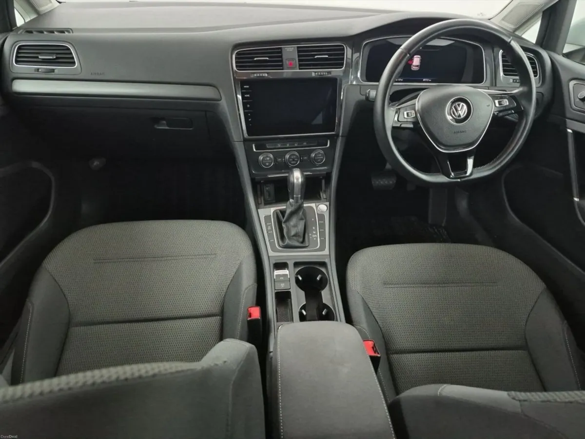 Volkswagen Golf 1.2 TSI DSG Automatic CL - Image 3