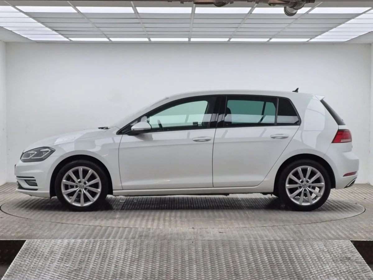 Volkswagen Golf 1.2 TSI DSG Automatic CL - Image 5