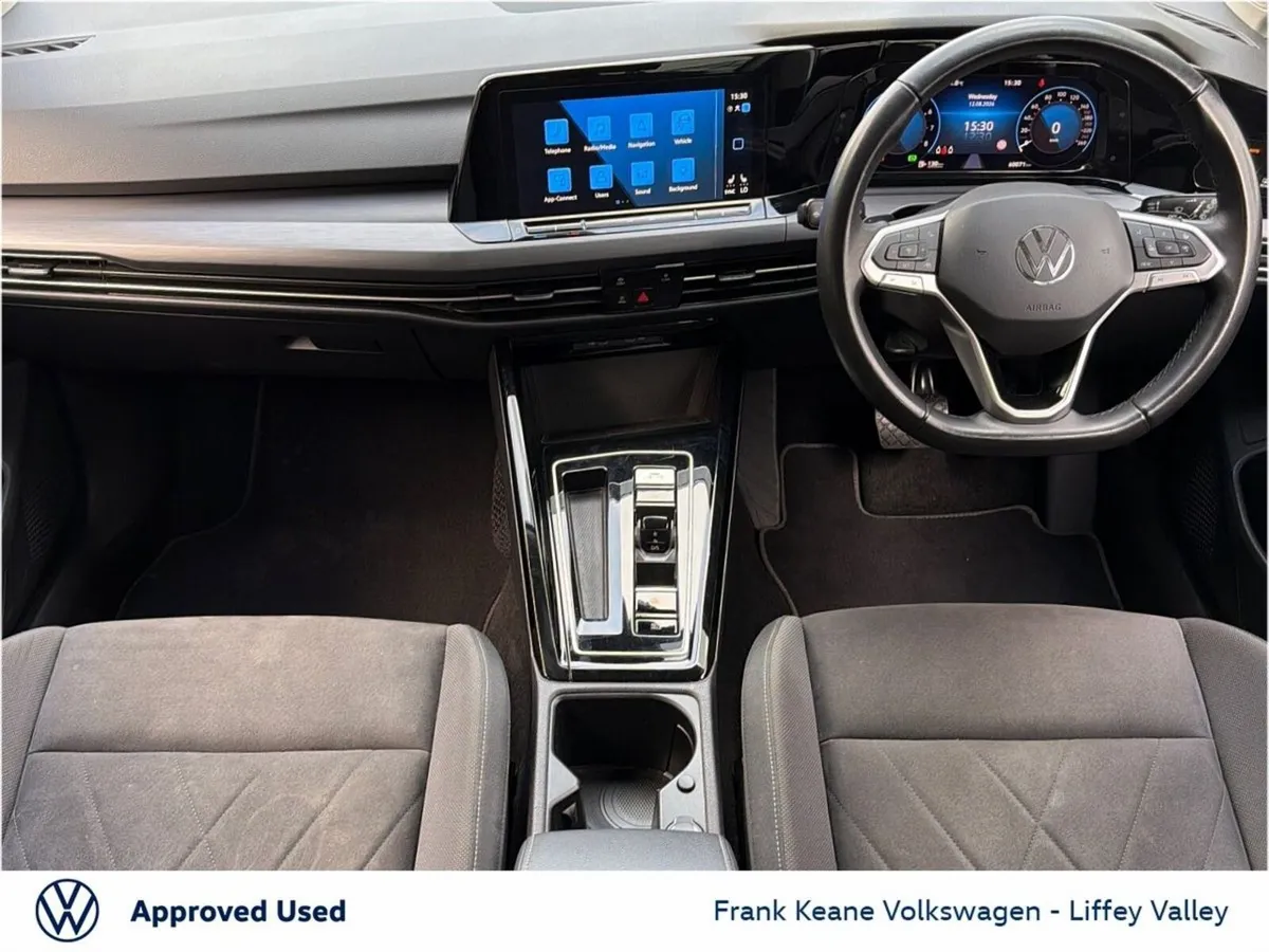 Volkswagen Golf STYLE AUTO 1.5 eTSI 130HP DSG MHEV - Image 2