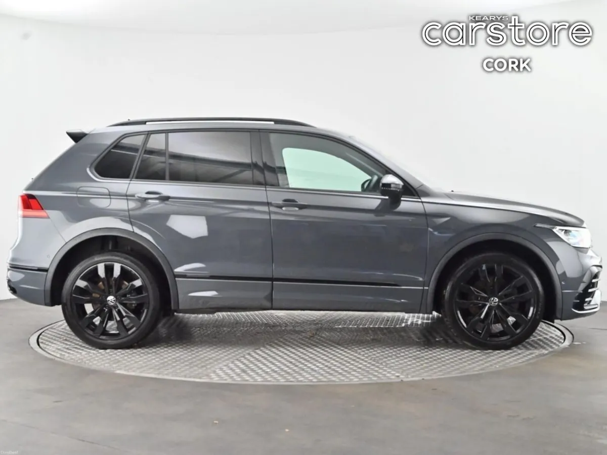 Volkswagen Tiguan Tiguan Black Ed Tsi Phev S-A  Bl - Image 2