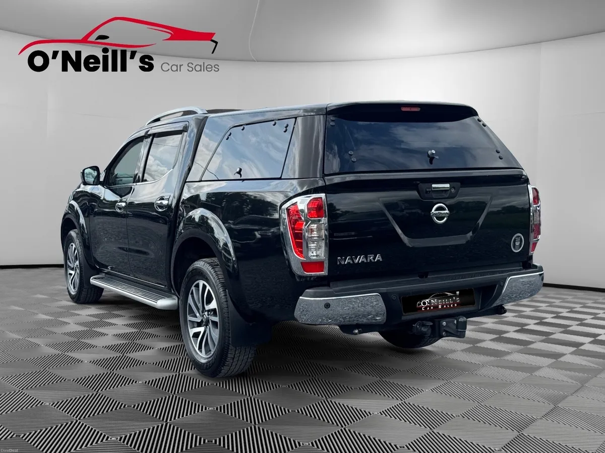 Nissan Navara 2.3 DCI TEKNA D/C 4DR #436 No VAT! - Image 3