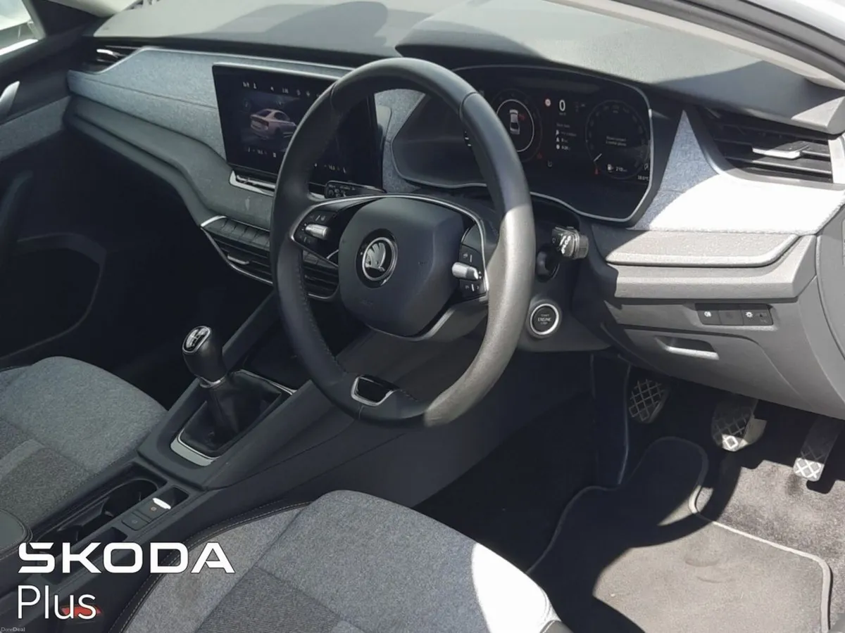 Skoda Octavia Selection PLUS 1.5TSI 115BHP - Image 5