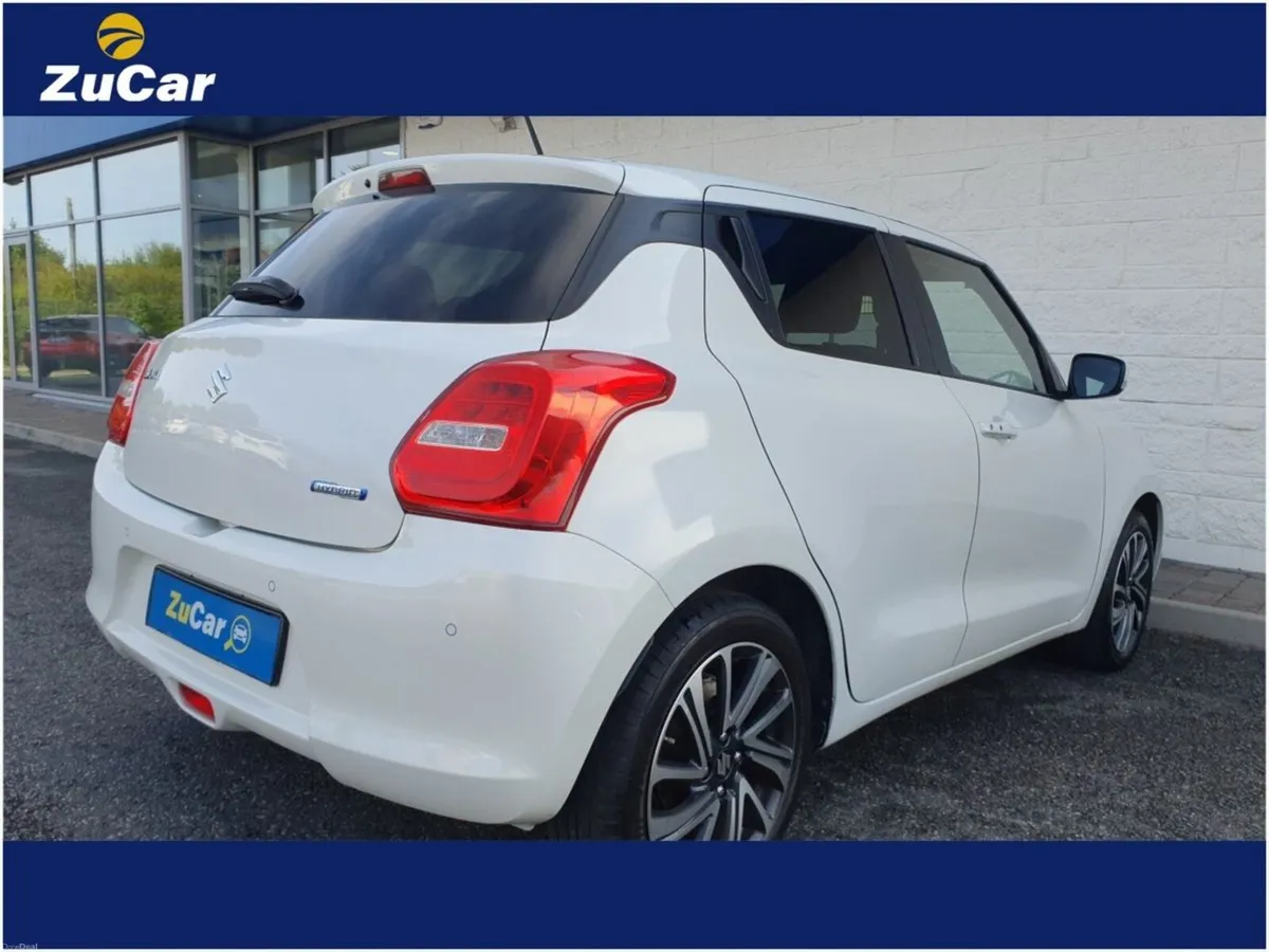 Suzuki Swift 1.2 Hybrid SZ5 MT - Image 3