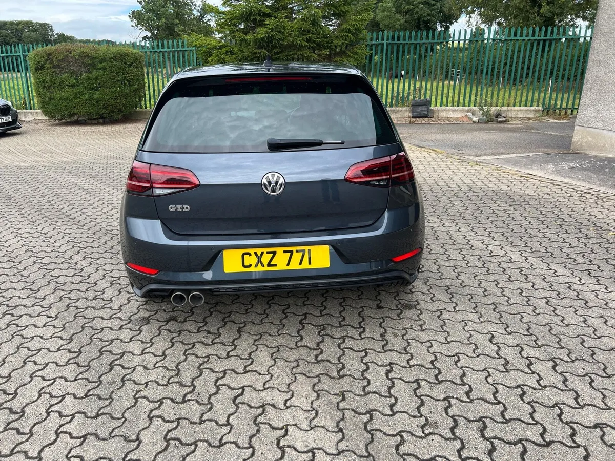 Volkswagen Golf 2019 - Image 2