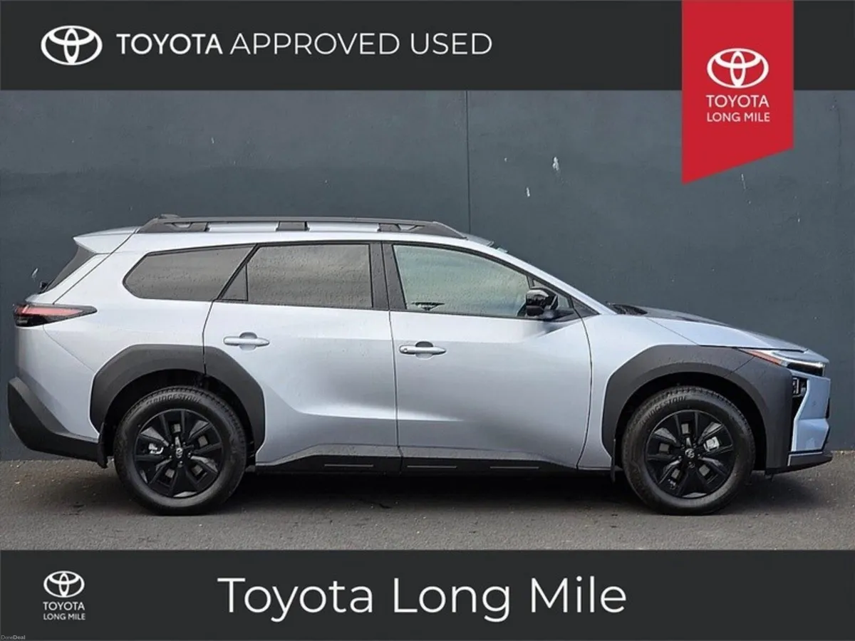 Toyota Other Electric Touring Sport  Save €4,000 - Image 3