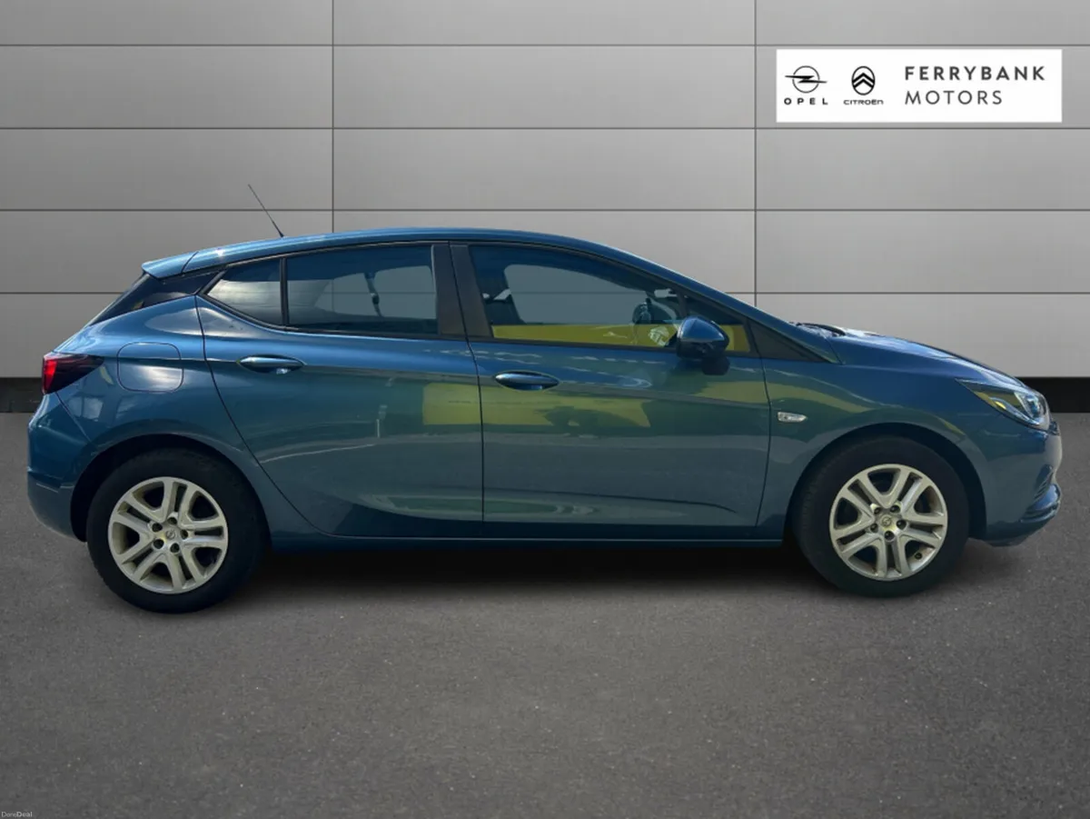 Opel Astra S 1.0T 105PS 5DR - Image 4
