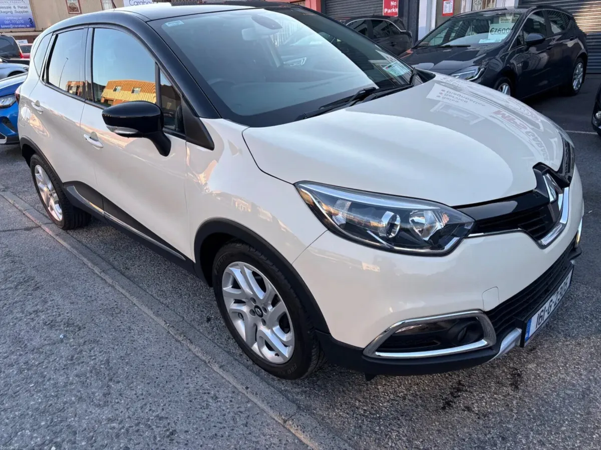 2016 Renault Captur 1.5 dci SIGNATURE - Image 5