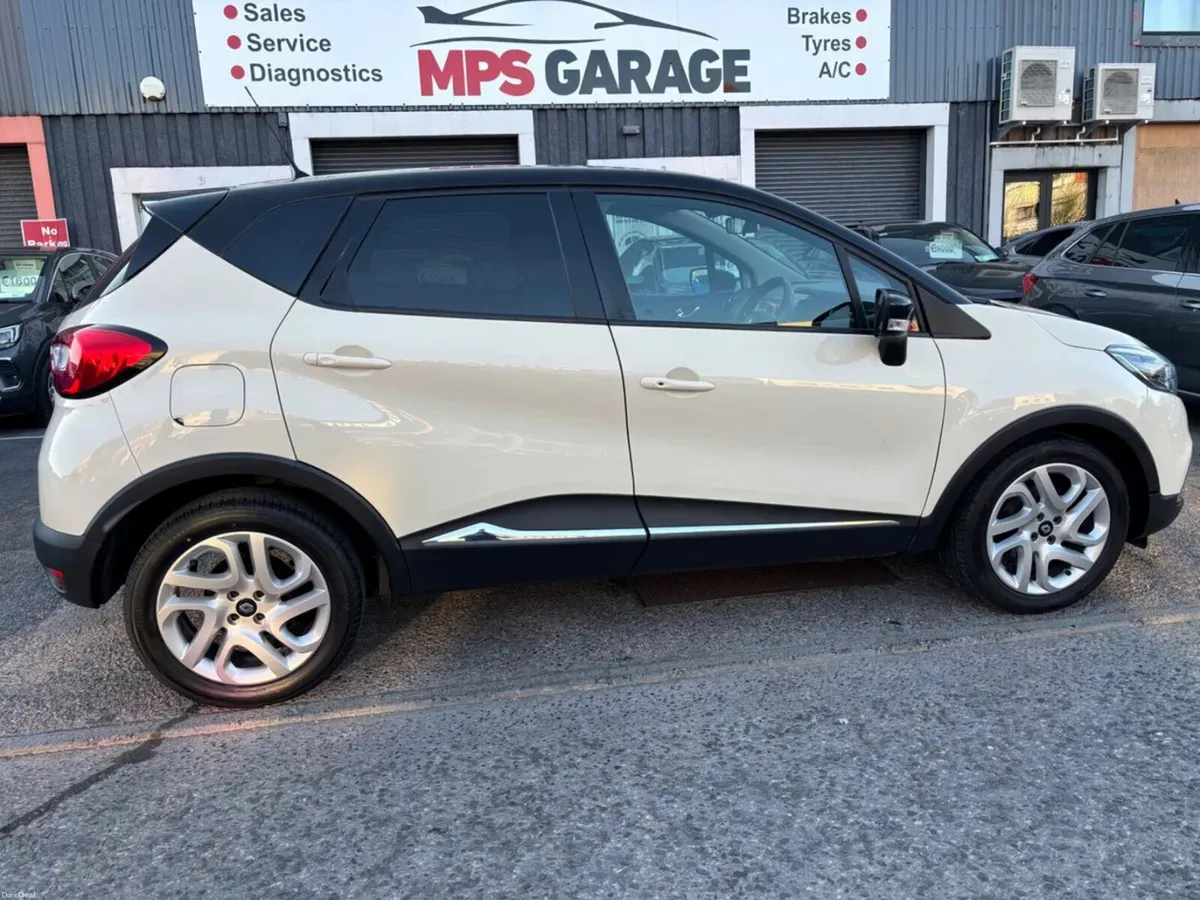 2016 Renault Captur 1.5 dci SIGNATURE - Image 1