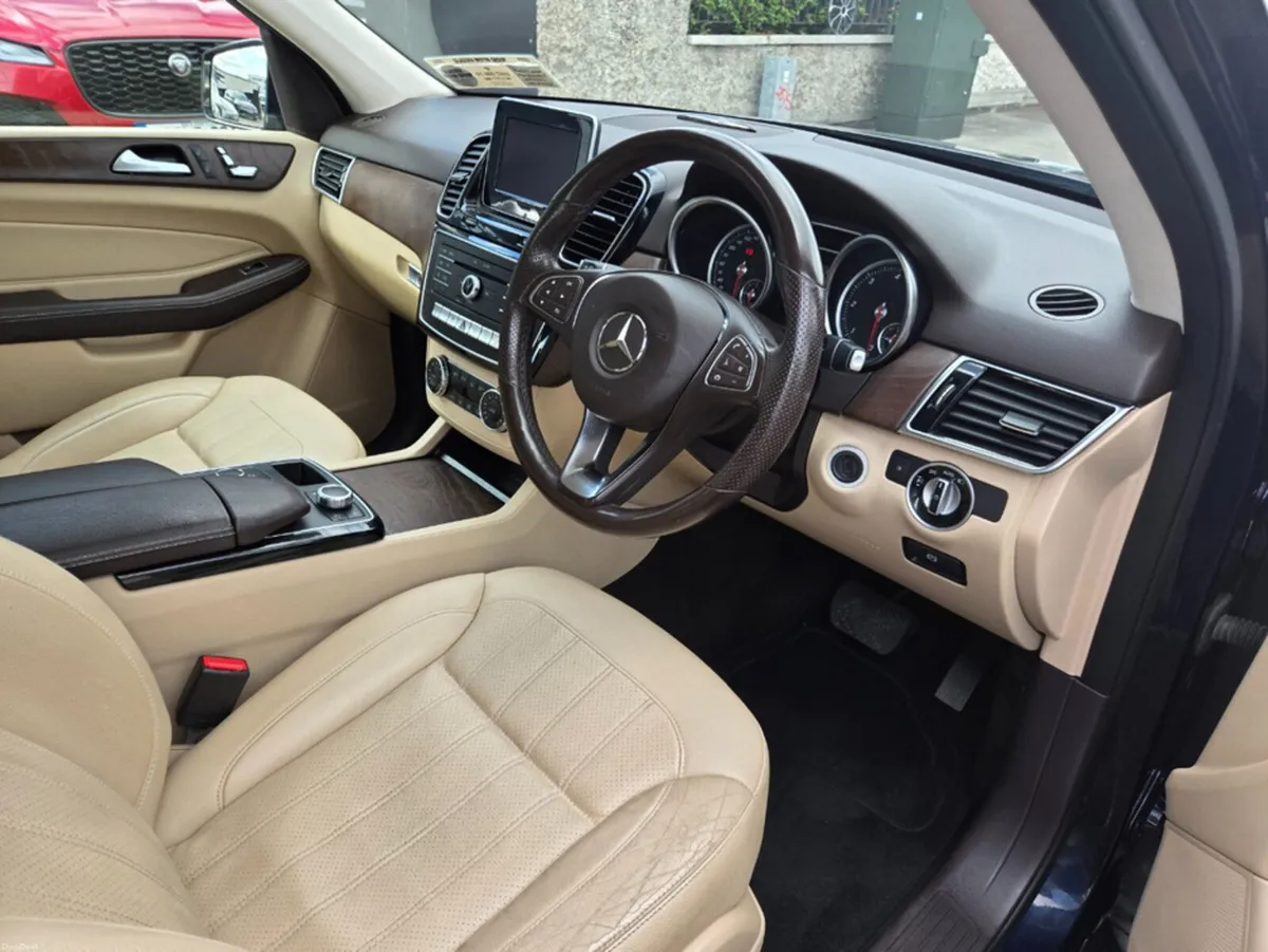 Mercedes-Benz GLE 250 D 5DR AUTO STUNNING LOW MILE - Image 5