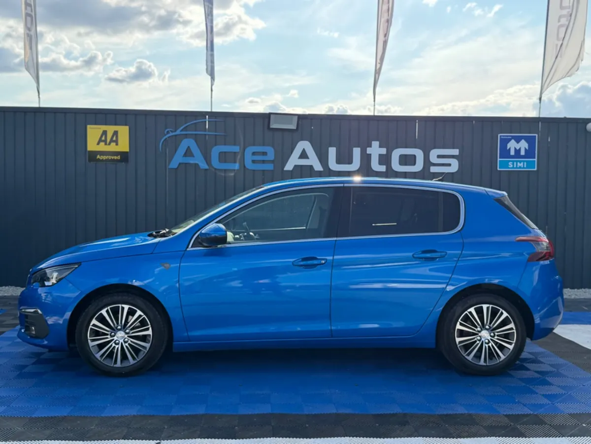 Peugeot 308 ROADTRIP EDT - 1.5L DIESEL - AUTO - 12 - Image 4