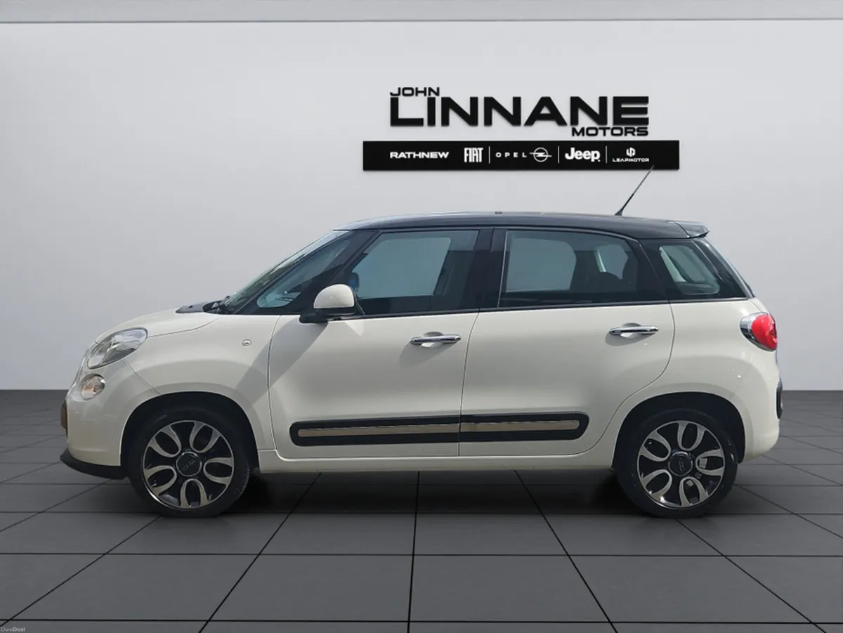 Fiat 500L LOUNGE 1.3 MULTIJET 85HP S2 4DR - Image 2