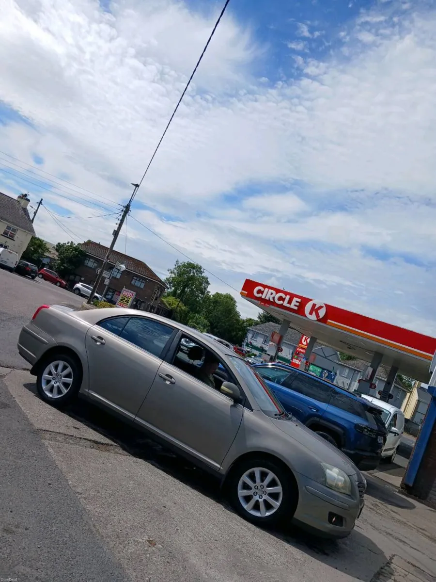 Toyota avensis 1.6 vvti - Image 2
