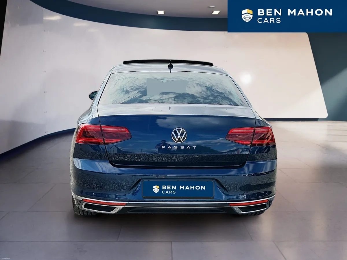 Volkswagen Passat 2.0TDI Automat Hi Spec Business - Image 4