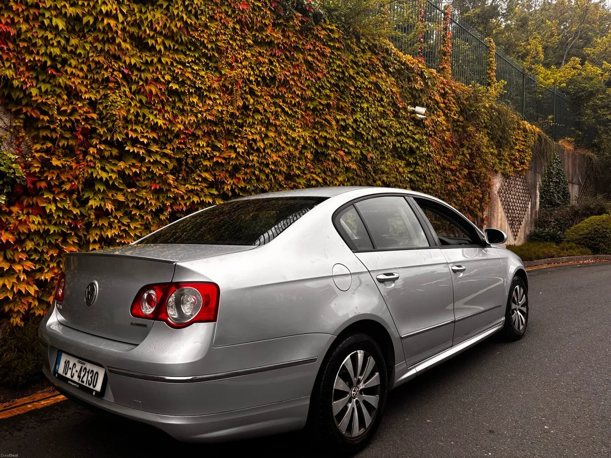 VW Passat 1.6 TDI BLUEMOTION - Image 3