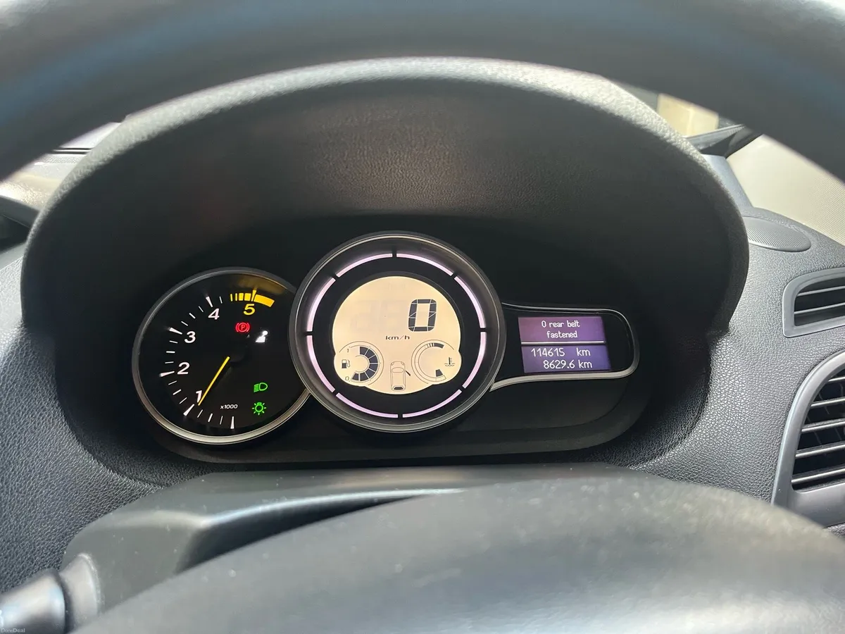 Renault megane - Image 6